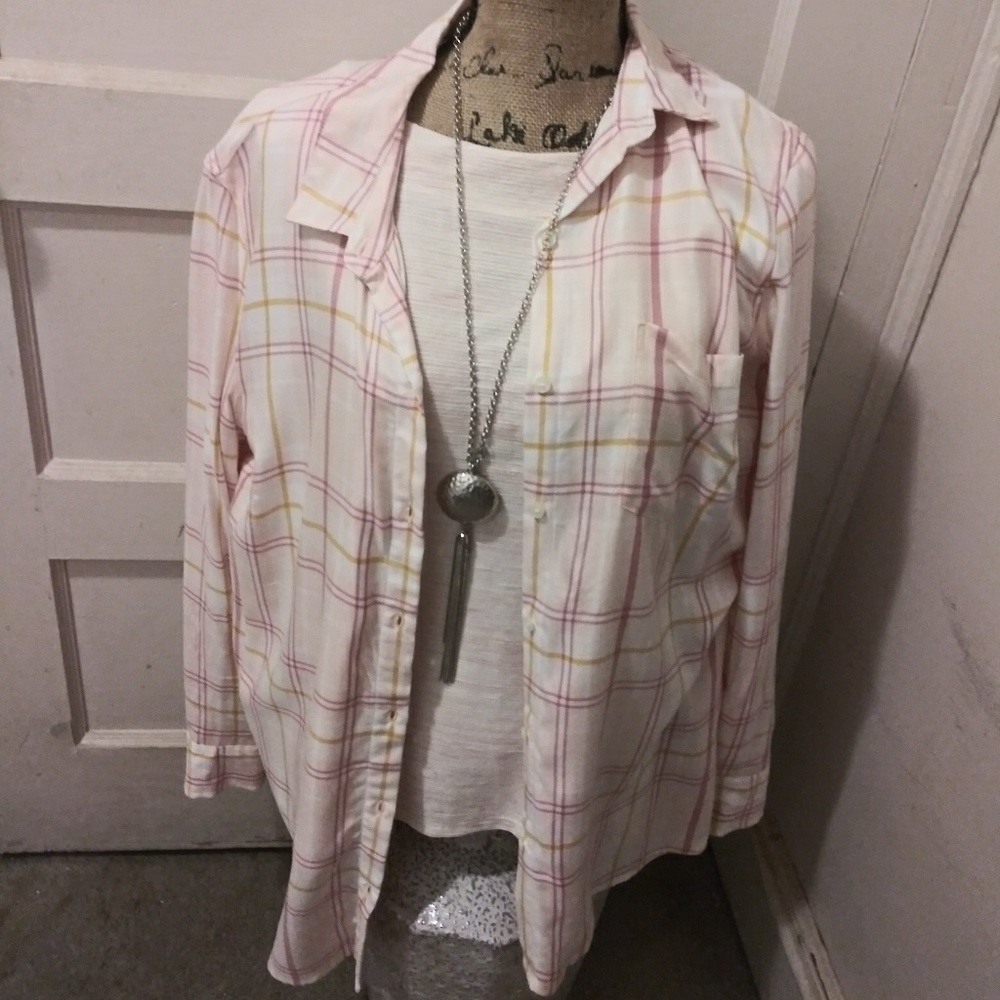 Old Navy Classic shirt